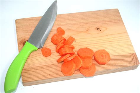 How to Chop Vegetables Very Quickly: 14 Steps (with Pictures)