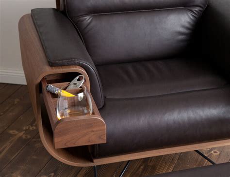 This Leather Cigar Chair Recliner Is a Dream Come True For Cigar Lovers