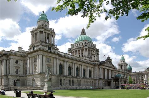 Travel Thru History Belfast, Northern Ireland - Titanic Sized History ...