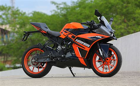 KTM RC 125 First Ride Review