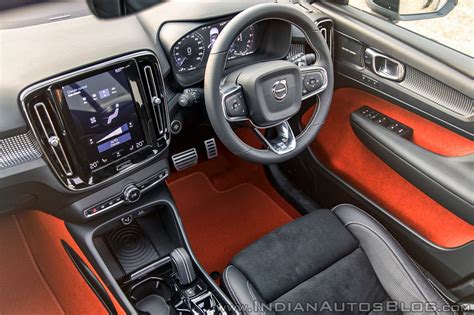 Volvo XC40 review interior black and Lava red