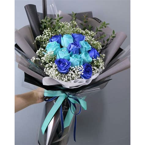 Blue Rose Bouquet – 02 - Wish Flowers