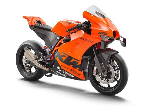 The KTM RC 8C Debuts as a Kramer with Wings - Asphalt & Rubber