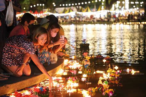 Bangkok Post - Loy Krathong festival to draw 750,000 tourists to ...