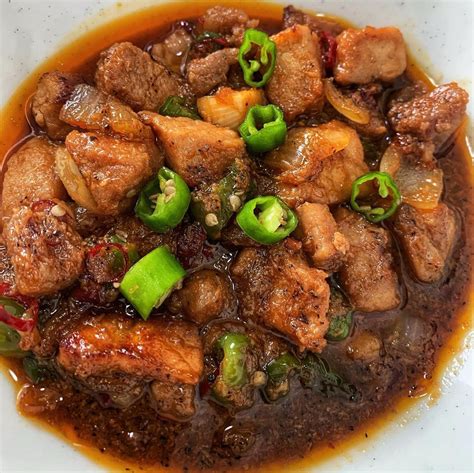 Pork Binagoongan - Lutong Pinoy Recipe