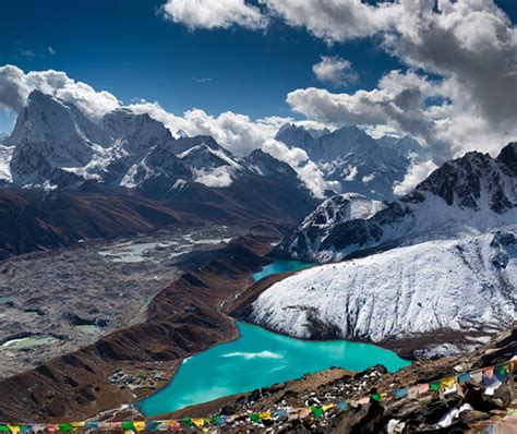 Gokyo Lake Trekking - Nepal Mangolian