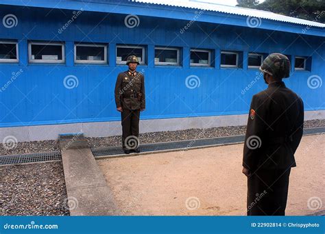 North Korean Soldiers in the DMZ Editorial Stock Image - Image of south ...