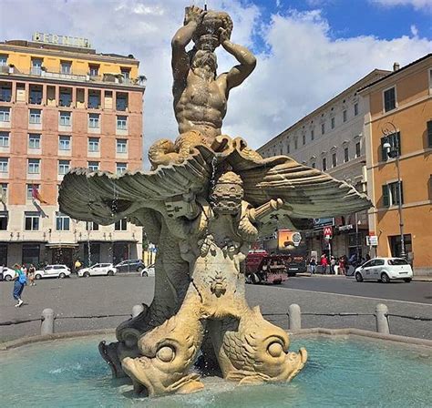 Triton Fountain - Colosseum Rome Tickets