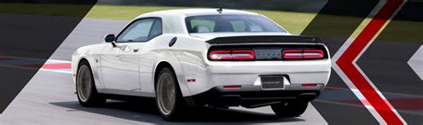 Dodge Challenger Hellcat White