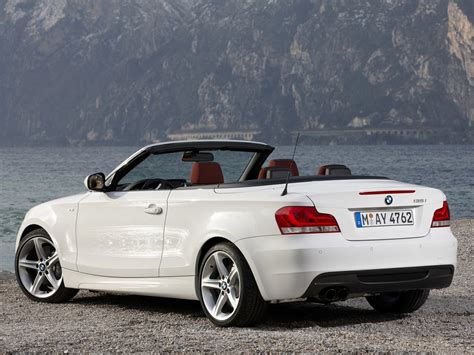 2012 BMW 1-Series Convertible wallpapers. Accident lawyers