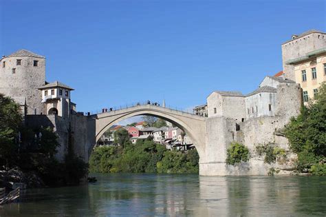 MOSTAR OLD TOWN - Croatia Gems