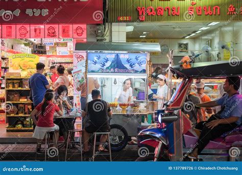 Nightlife in Chinatown Yaowarat on Bangkok, Thailand Editorial Photo ...