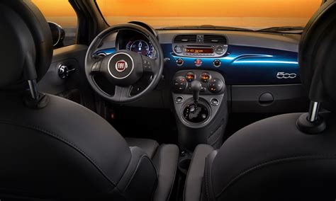 Fiat Shows The Interior Of Upcoming 2015 Fiat 500