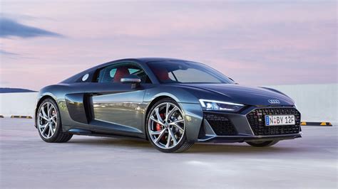 Download wallpaper: Audi R8 V10 RWD Coupe 3840x2160