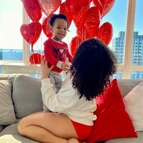 TREY SONGZ SON AND ‘BABY MAMA’ POSE IN SWEET VALENTINE’S DAY PHOTO