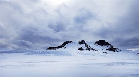 Is Antarctica a desert? YES. Find out why | Aurora Expeditions