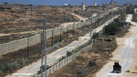 Egypt is Constructing a Concrete Wall Along Gaza Border | Al Bawaba