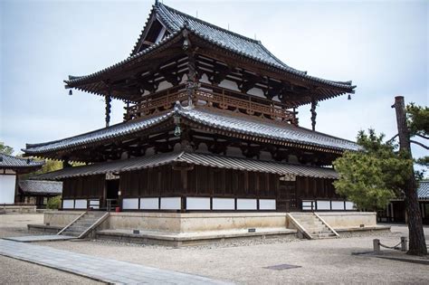 Horyuji Temple, Japan: The world's oldest wooden building | Horyuji ...