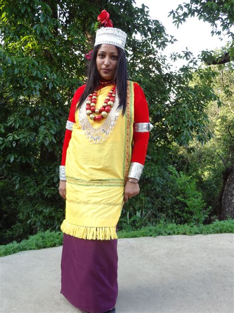 Traditional Khasi Dress,-The Khasi traditional female dress is ...