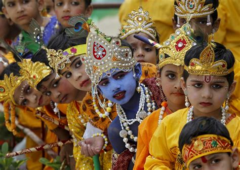 Krishna Janmashtami 2016: Best messages, wishes, greetings to be shared ...