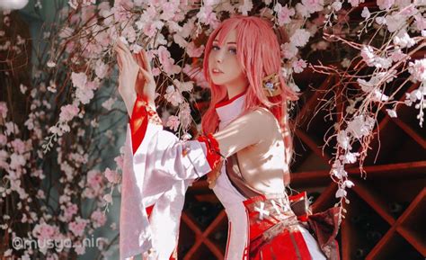 My Yae Miko cosplay 😌 : r/Genshin_Impact