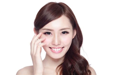 Alcon Contact Lenses in Singapore available at Visio Optical