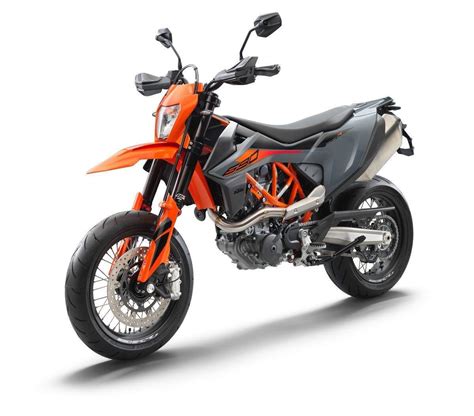 KTM 690 SMC R (2021), prezzo e scheda tecnica - Moto.it