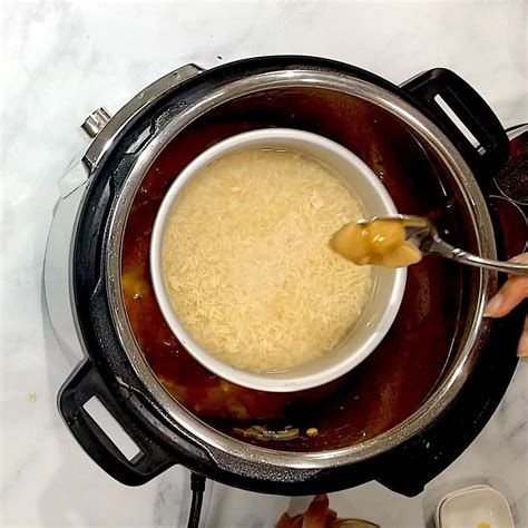 Pressure Cooker Rice and Dal – Two Sleevers