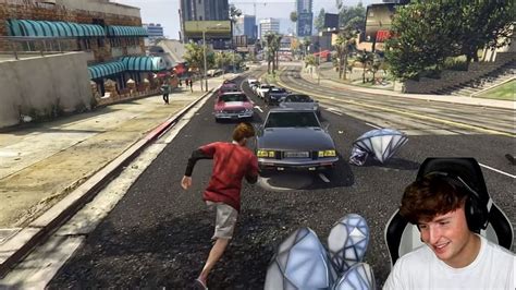 GTA 5 streamer Caylus turns everything he touches into diamond using mods