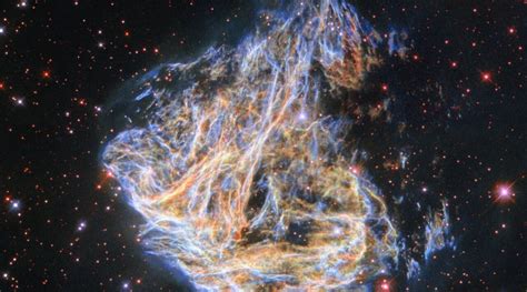 Hubble revisits ‘celestial fireworks’ of supernova remnant | Technology ...