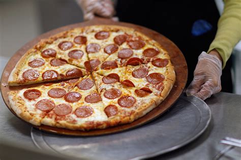 Convenience Stores Are Selling a Lot More Pizza These Days | TIME