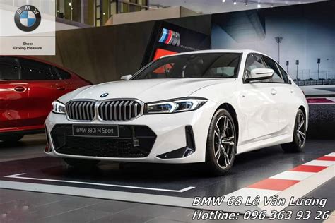 Giới thiệu trang bị trên BMW 330i M Sport 2023