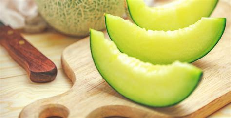 Honeydew Benefits and How to Choose a Ripe Melon - Dr. Axe