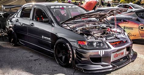 25 Pictures Of Stunning JDM Cars (Above And Below The Hood)