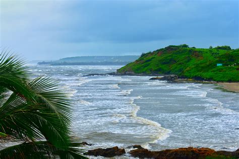 Beauty of Anjuna Beach in Goa - PixaHive