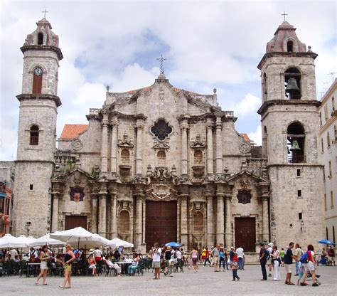 Catedral de San Cristóbal en Havana | Sampsonia Way Magazine