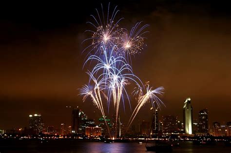 Fireworks over San Diego skyline Photograph by Jetson Nguyen - Fine Art ...