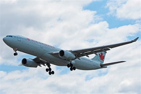 C-GHKW: Air Canada Airbus A330-300 (1 of 8 In Fleet)