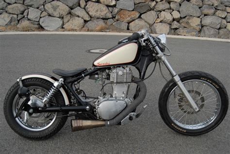 Suzuki Savage 650 Bobber - Cross Exam