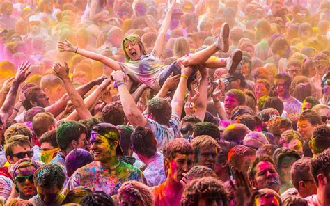 A Colourful stay in Goa : Holi & Shigmo Festivals in Goa - BestGoaDeals