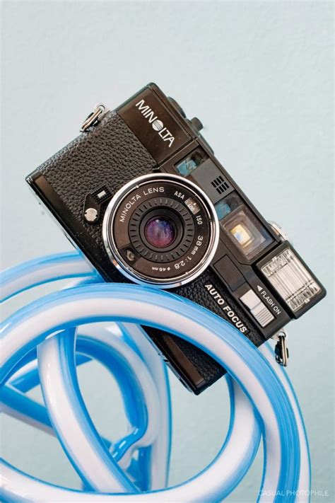 Minolta Hi-Matic AF2 Review