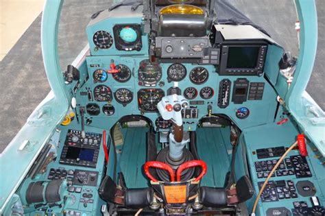 Cool Jet Airlines: Su-27 Cockpit