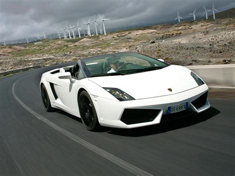 Lamborghini Gallardo LP560-4 Spyder Guide & History | LamboCARS.com