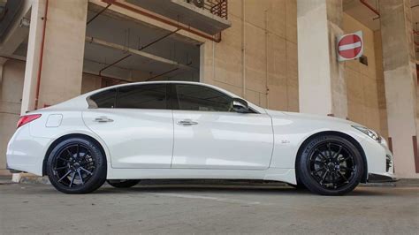 Infiniti Q50 White with Prodrive GC-0100 Aftermarket Wheels | Wheel Front