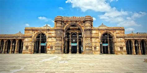 Jama Masjid Ahmedabad (Entry Fee, Timings, History, Built by, Images ...