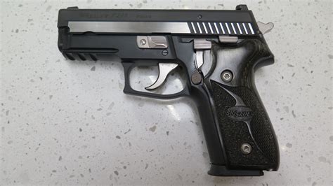 CONSIGNED Sig Sauer P229 Equinox 40 S&W P229 FSIG73732 Hand gun ...