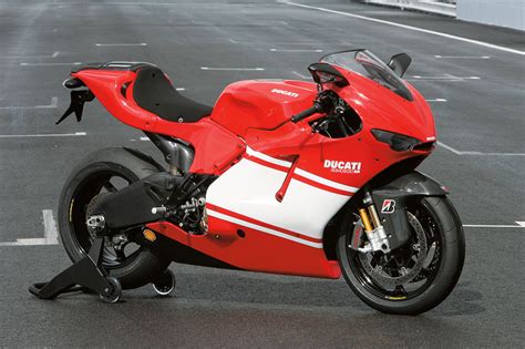 Prova in pista della Ducati Desmosedici RR - CuoreDesmo