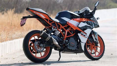 KTM RC 390 2017 Std Bike Photos - Overdrive