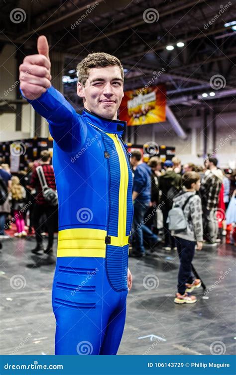 Cosplay As Vault Boy from Fallout Editorial Stock Image - Image of ...