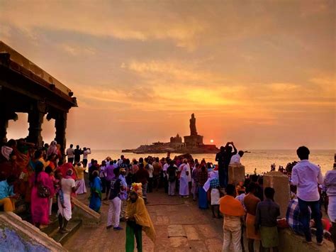 Sunrise and Sunset in Kanyakumari Beach, Kanniyakumari | Kanyakumarians